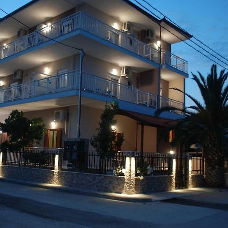 Ferienwohnung Angels Vrasná Exterior foto